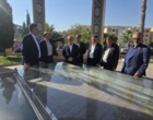 تجدید میثاق با شهدای جنگ تحمیلی و غبارروبی مزار شهدا