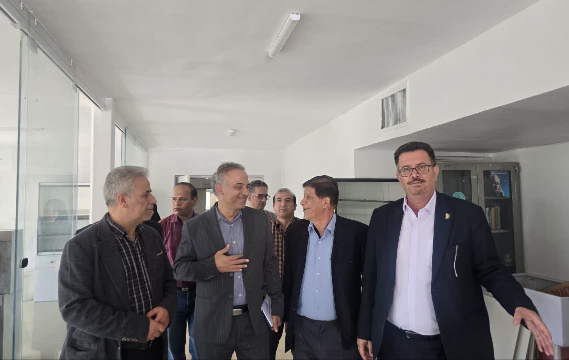 بازدید رئیس و معاون موسسه تحقیقات گیاهپزشکی کشور از بخش تحقیقات گیاهپزشکی مرکز تحقیقات اصفهان
