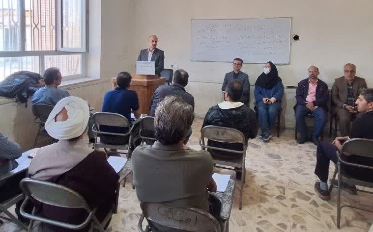 جلسه انتخابات انجمن اولیا هنرستان کشاورزی پردیس کاشان