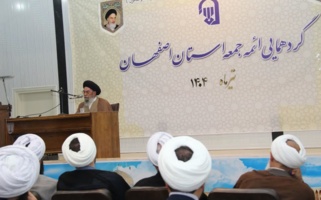 امنیت غذایی و امنیت ملی؛ دو محور مهم در گردهمایی ائمه جمعه استان