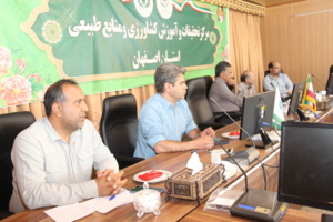 در جلسه هماهنگی رویداد تخصصی زنبور عسل در مرکز تحقیقات اصفهان بررسی شد